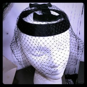 Vintage black netted veil hat
